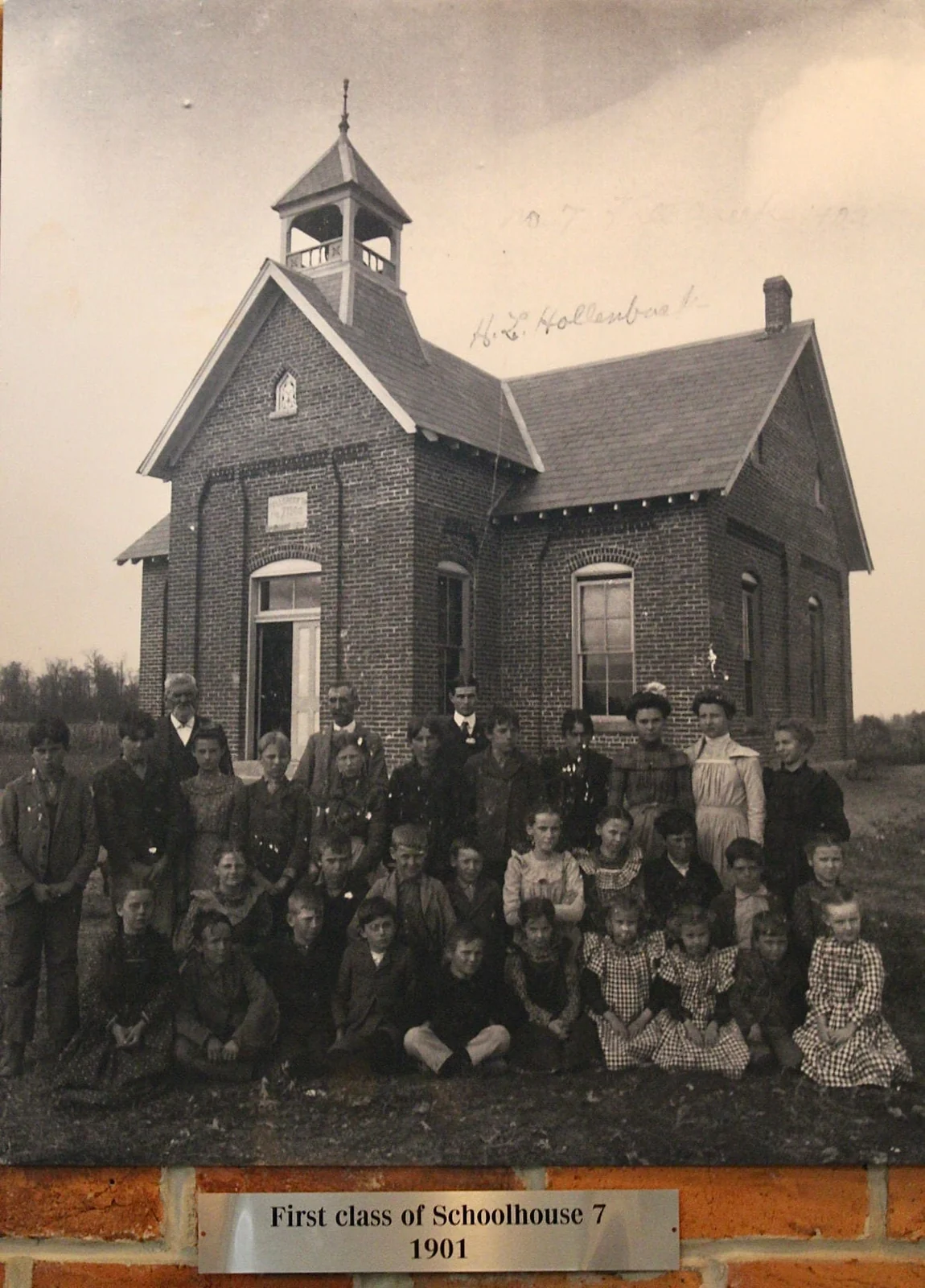 Schoolhouse 7 Cafe, business photo 5